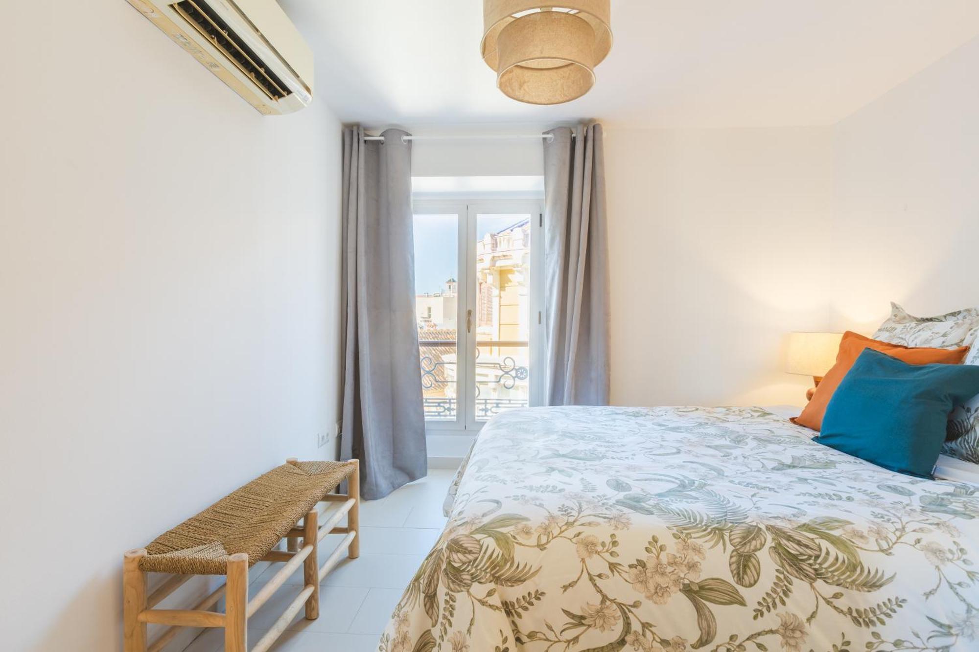 Balcon De La Catedral Apartment Malaga Exterior photo