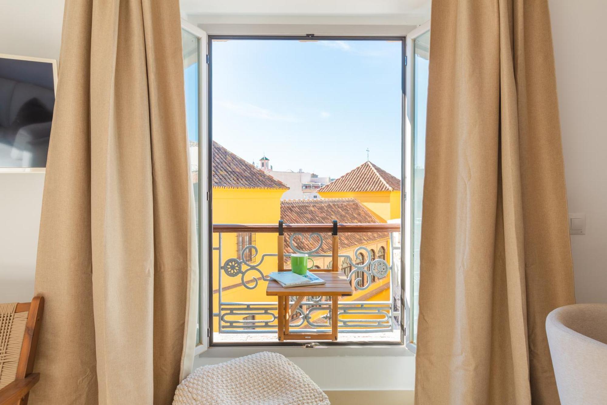 Balcon De La Catedral Apartment Malaga Exterior photo
